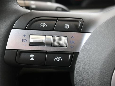 Certified 2025 Hyundai Tucson SEL AWD/4WD image 19