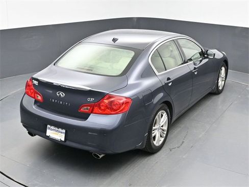Used 2013 INFINITI G37 Journey w/ Premium Pkg image 38