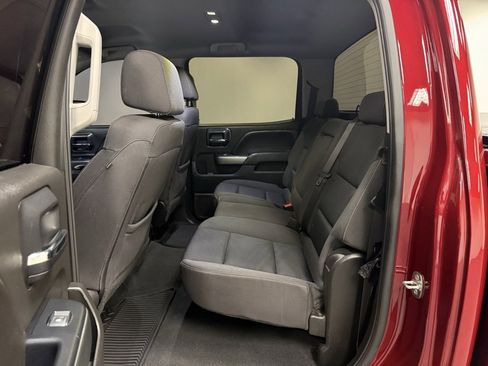 Used 2018 Chevrolet Silverado 1500 LT w/ All Star Edition image 19