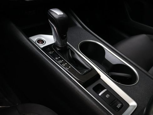 Used 2019 Nissan Altima 2.5 SV FWD image 24