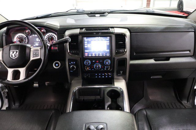 Used 2018 RAM 3500 Laramie w/ Sport Appearance Group AWD/4WD image 7