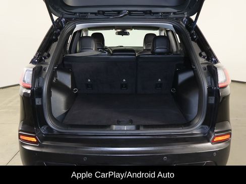 Used 2020 Jeep Cherokee Latitude Plus image 10