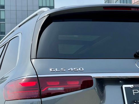 Certified 2026 Mercedes-Benz GLS 450 4MATIC image 8