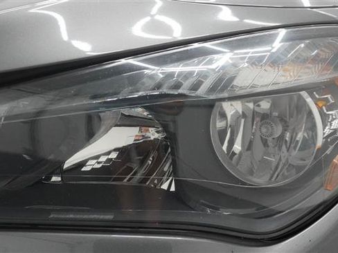Used 2018 Mercedes-Benz CLA 250 image 36