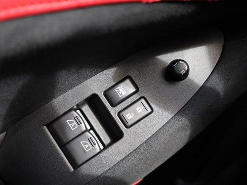 Certified 2025 Nissan Z Performance w/ Floor Mat Package RWD image 19