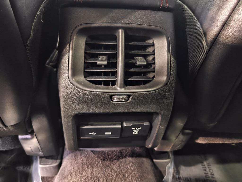 Used 2019 Jeep Cherokee Trailhawk AWD/4WD image 26