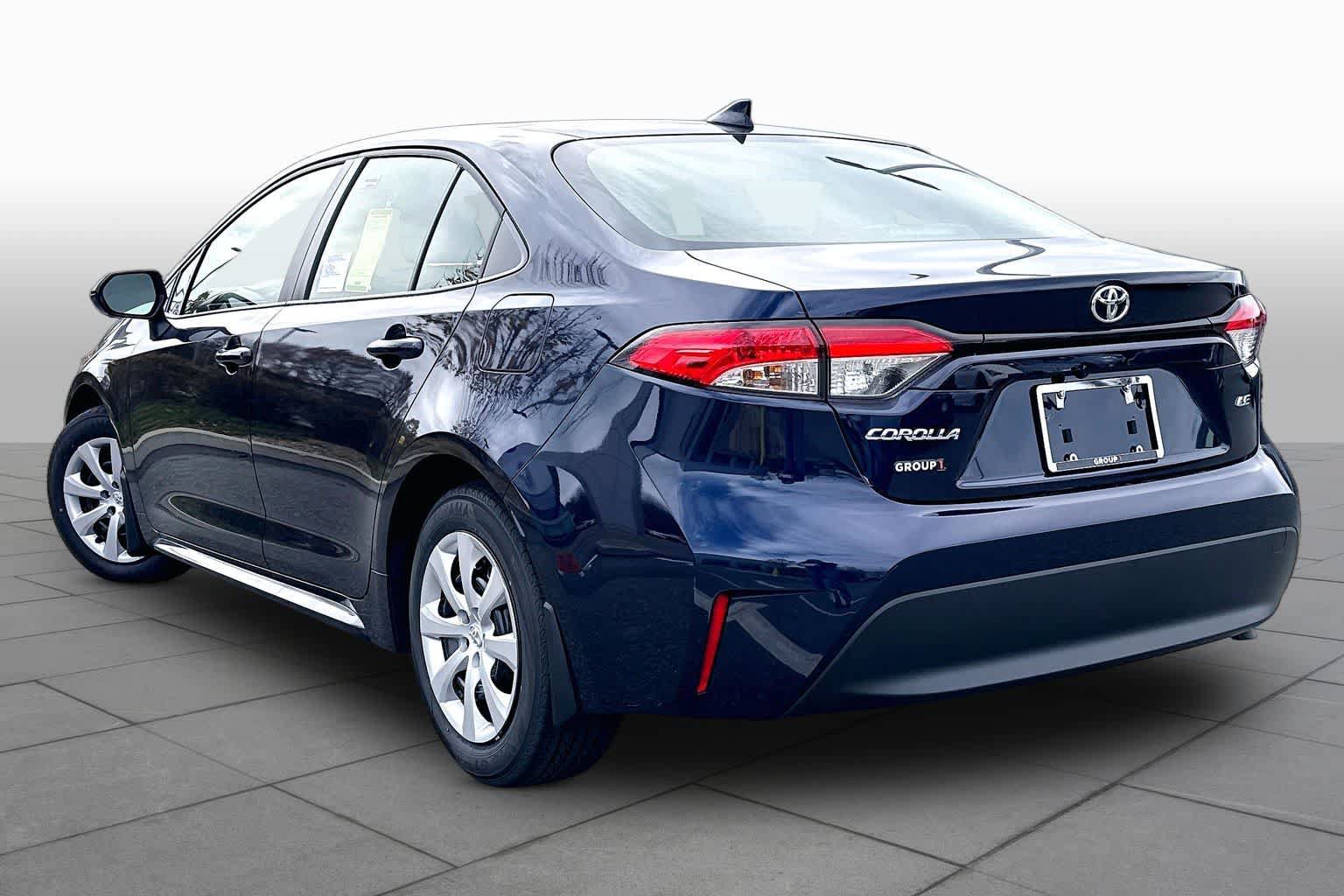 New 2027 Toyota Corolla LE FWD image 12
