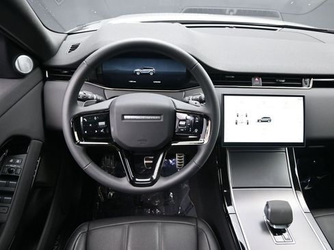 Used 2024 Land Rover Range Rover Evoque Dynamic SE image 24