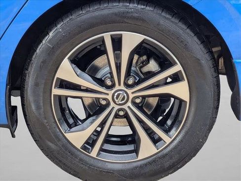 Used 2022 Nissan Sentra SV w/ All-Weather Package FWD image 23