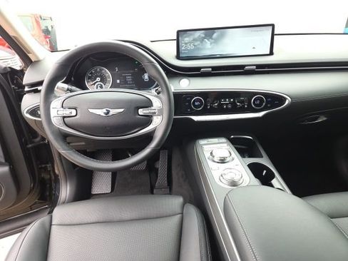 Used 2025 Genesis GV70 2.5T w/ Select Package AWD/4WD image 7