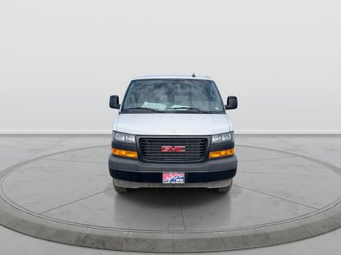 New 2025 GMC Savana 2500 Extended w/ Driver Convenience Package RWD image 3