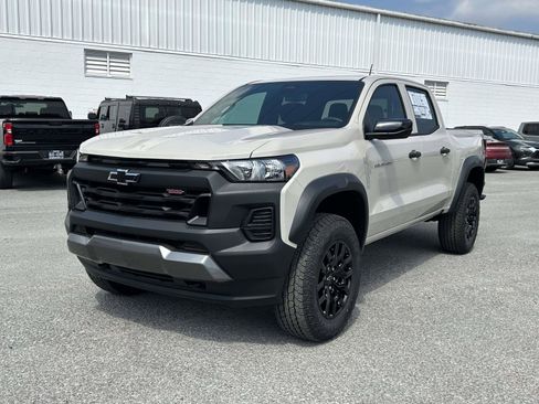 New 2026 Chevrolet Colorado Trail Boss AWD/4WD image 7