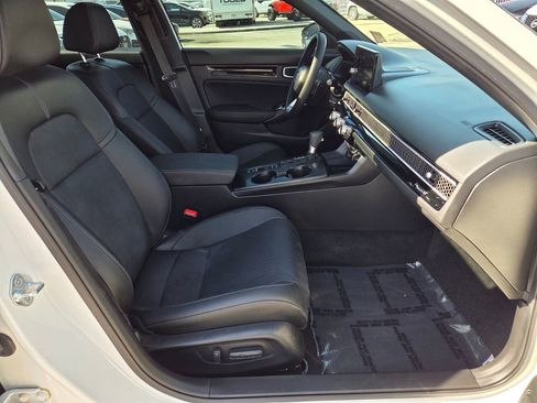 Used 2025 Honda Civic Sport Touring image 18