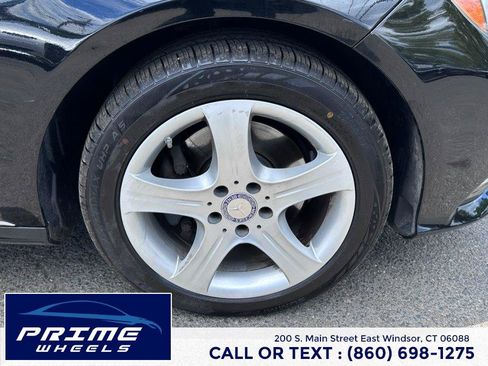 Used 2014 Mercedes-Benz E 350 4MATIC Sedan image 26