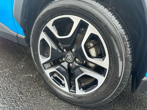 Used 2020 Toyota RAV4 Adventure image 6