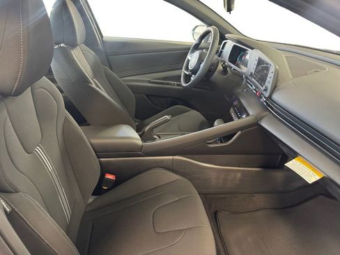 New 2026 Hyundai Elantra SEL Sport Premium FWD image 15