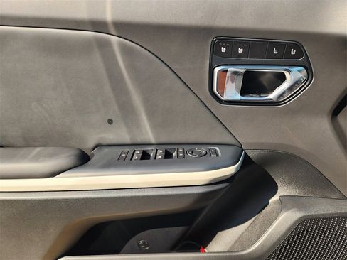 New 2025 Kia K4 GT-Line Turbo image 17