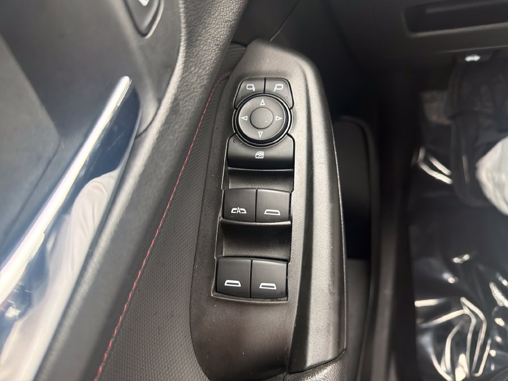 Used 2021 Chevrolet TrailBlazer RS w/ Convenience Package AWD/4WD image 23