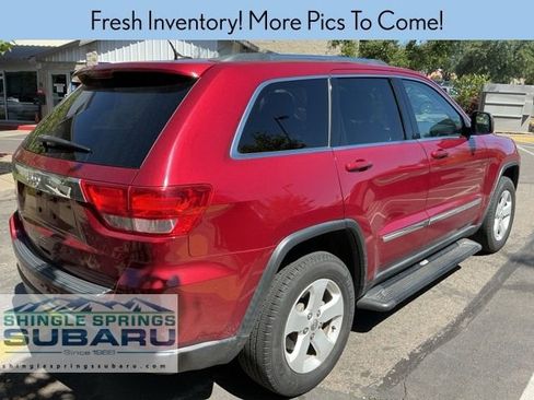 Used 2013 Jeep Grand Cherokee Laredo image 3