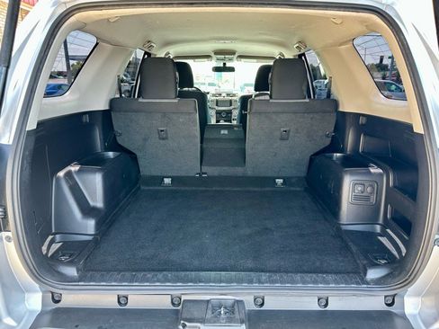 Used 2019 Toyota 4Runner SR5 image 8