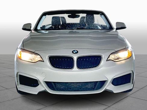 Used 2016 BMW 228i Convertible image 3