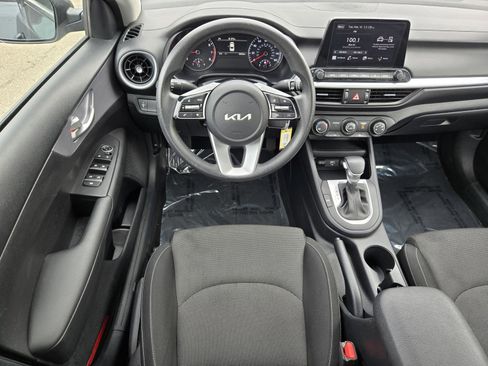 Used 2024 Kia Forte LXS image 11