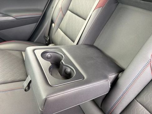 Used 2025 Chevrolet Equinox RS w/ Safety and Technology Package FWD image 18