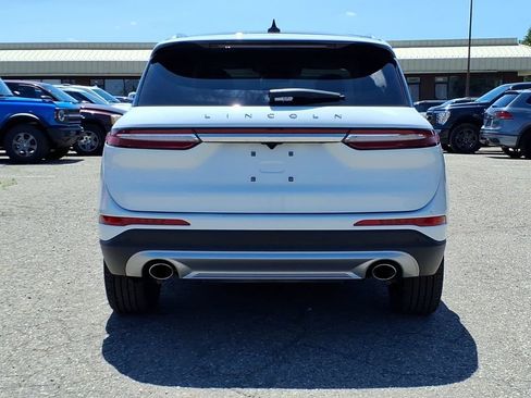 Used 2024 Lincoln Corsair Reserve w/ Equipment Group 201A AWD/4WD image 5