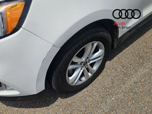 Used 2019 Ford Edge SEL w/ Equipment Group 201A FWD image 4