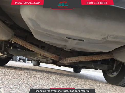 Used 2013 Ford Taurus SE FWD image 13