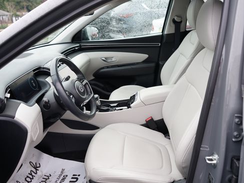 Used 2024 Hyundai Tucson SEL w/ Convenience Package image 16