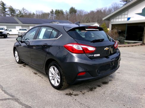 Used 2019 Chevrolet Cruze LT image 8