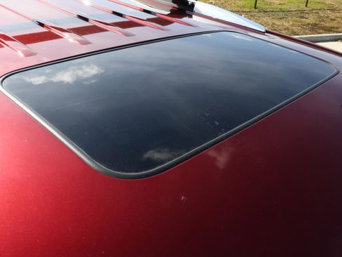 Used 2020 Cadillac Escalade Premium Luxury w/ Escalade Sport Edition image 13