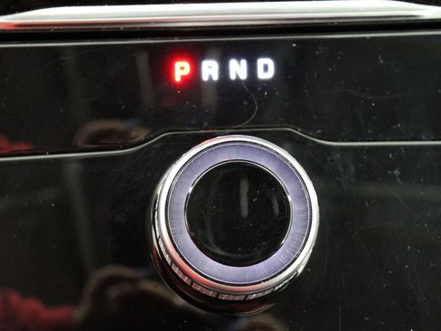 Used 2023 Jeep Grand Cherokee L Laredo image 41