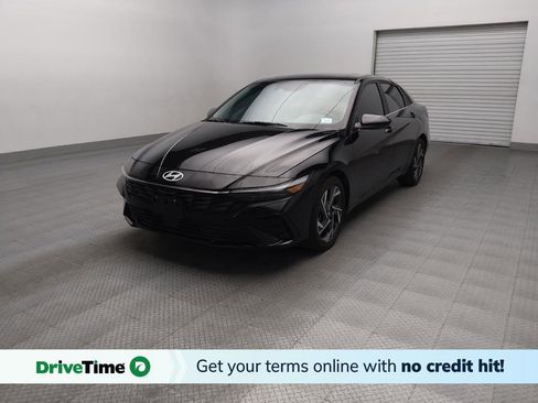 Used 2024 Hyundai Elantra SEL w/ Convenience Package image 1