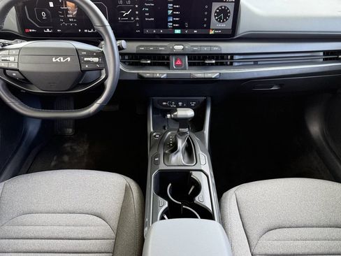 Certified 2025 Kia K4 EX FWD image 10