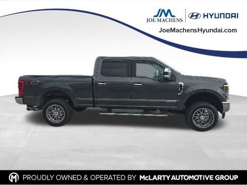 Used 2019 Ford F250 Lariat w/ Chrome Package AWD/4WD image 8