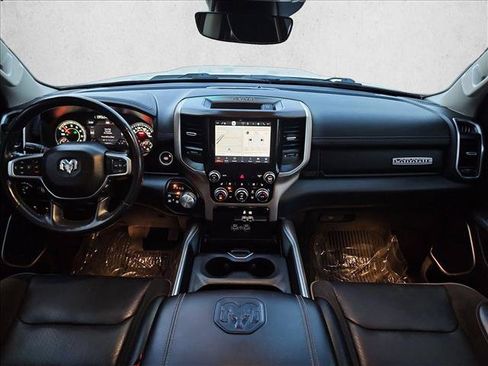 Used 2022 RAM 1500 Laramie AWD/4WD image 18