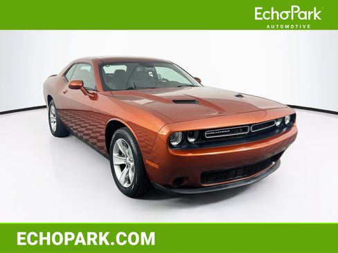 Used 2021 Dodge Challenger SXT RWD image 1