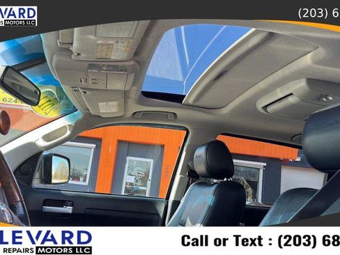 Used 2011 Toyota Tundra Limited w/ Platinum Pkg image 20