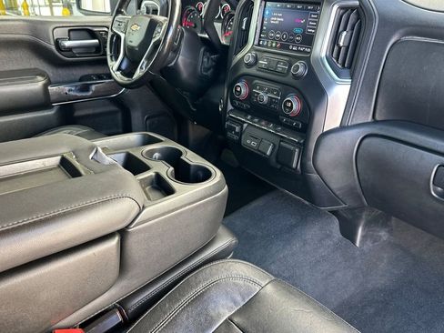 Used 2020 Chevrolet Silverado 2500 LTZ AWD/4WD image 16