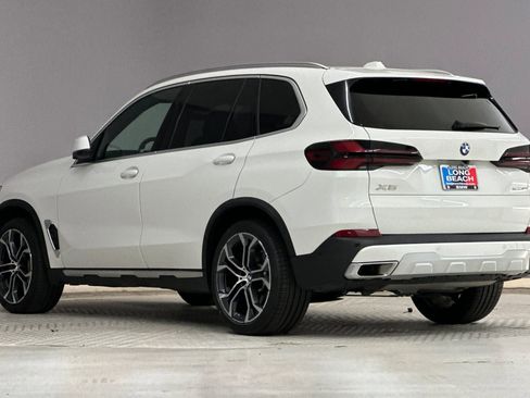 Certified 2024 BMW X5 sDrive40i w/ Parking Assistance Package RWD image 3