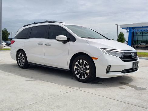 Used 2024 Honda Odyssey EX-L image 15