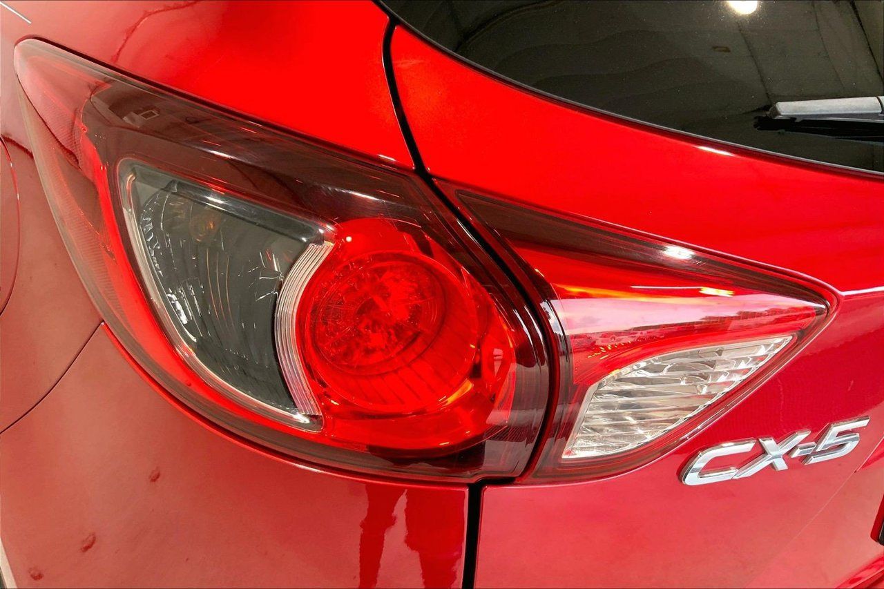 Used 2016 MAZDA CX-5 Touring FWD image 29
