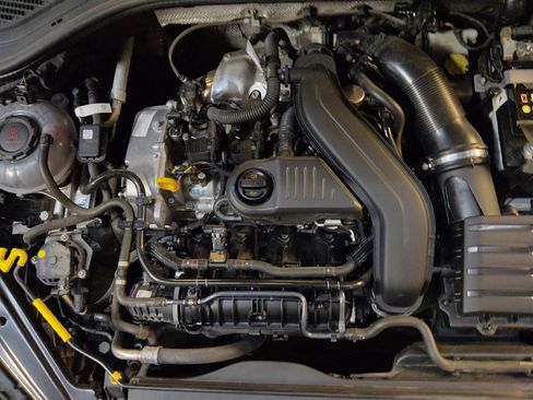 Used 2025 Volkswagen Jetta S FWD image 30
