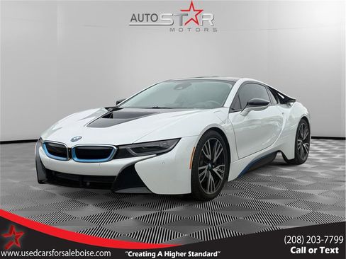 Used 2016 BMW i8 image 1