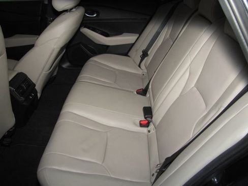 Certified 2024 Honda Accord Touring image 12