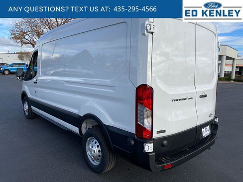 New 2026 Ford Transit 250 148 Medium Roof RWD image 26
