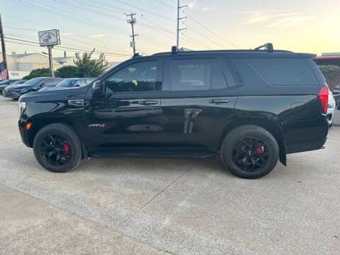 Used 2022 GMC Yukon AT4 AWD/4WD image 9