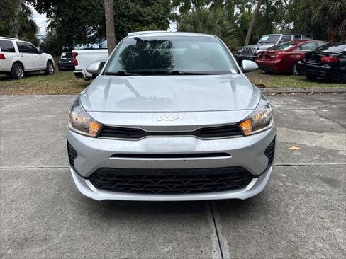Used 2022 Kia Rio S image 3